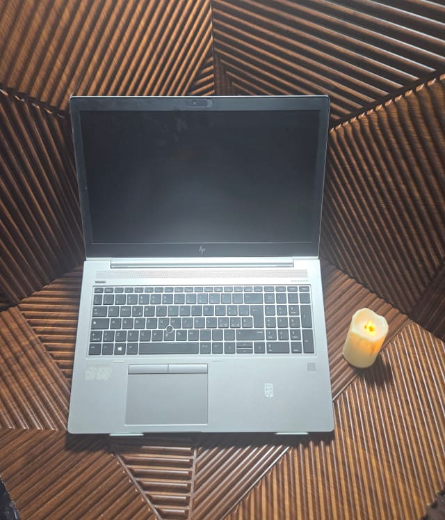 HP EliteBook 755 G5, photo réelle