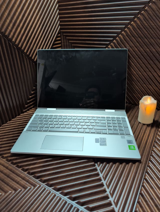 HP ENVY x360 Convertible 15-dr1xxx, photo réelle
