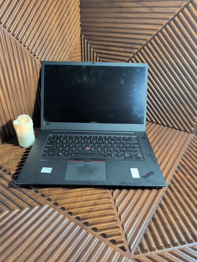 Lenovo ThinkPad P1 Gen 2, photo réelle