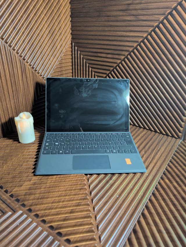 Microsoft Surface Pro 4, photo réelle
