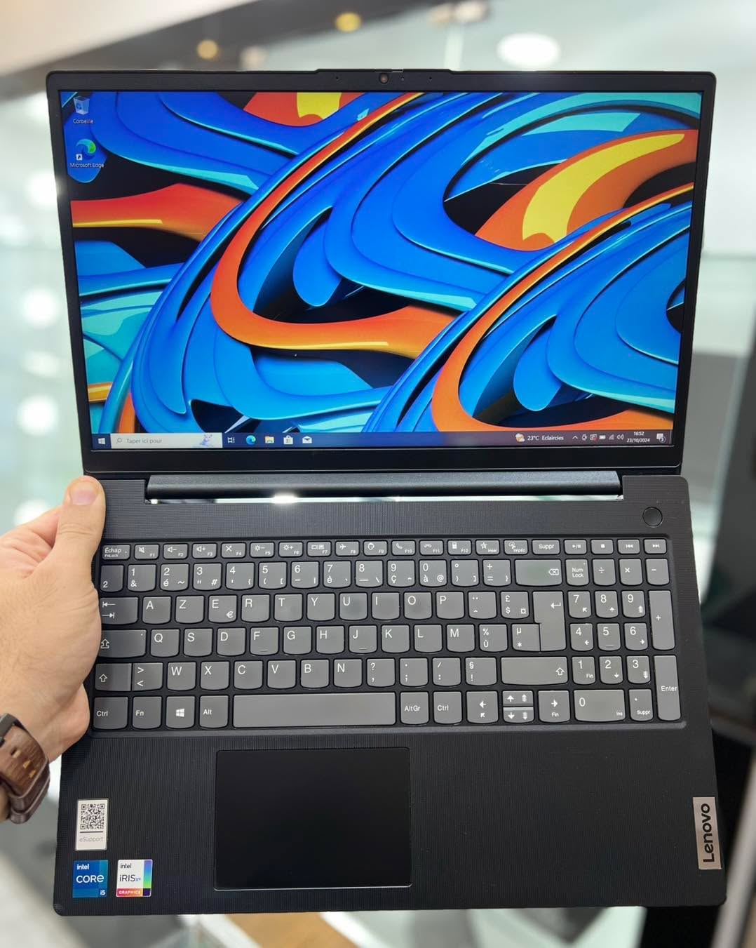 LENOVO V15 G2 IJL - Intel Celeron N4500 @ 1.10GHz - 8GB - 256 - 15" - 100%