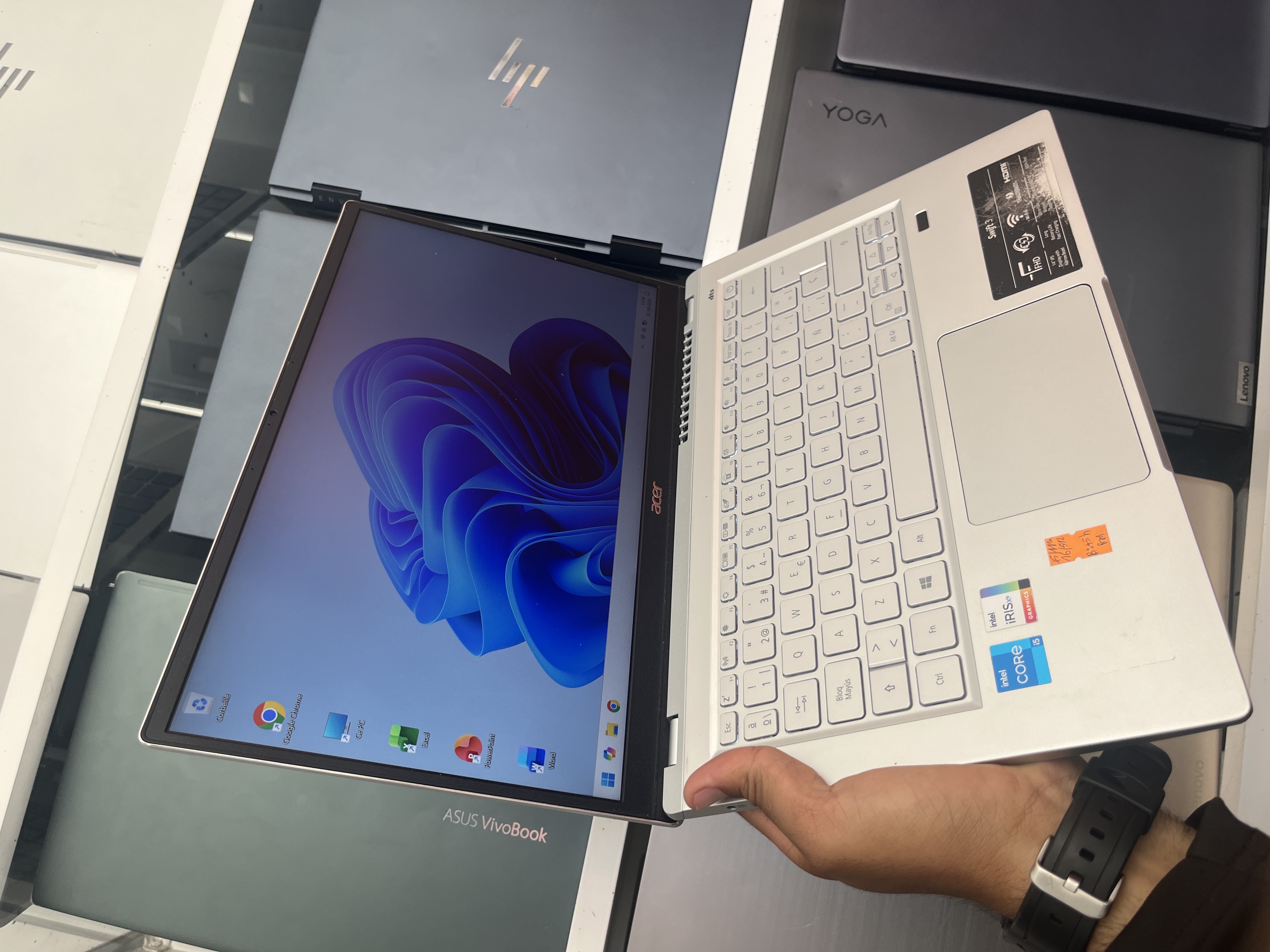 Acer Swift SF314-511 - I5-1135G7 - 16GB - 512 - 14" - 79% (23Cy) - I5-1135G7 - 16GB - 512 - 14" - 79% (23Cy)
