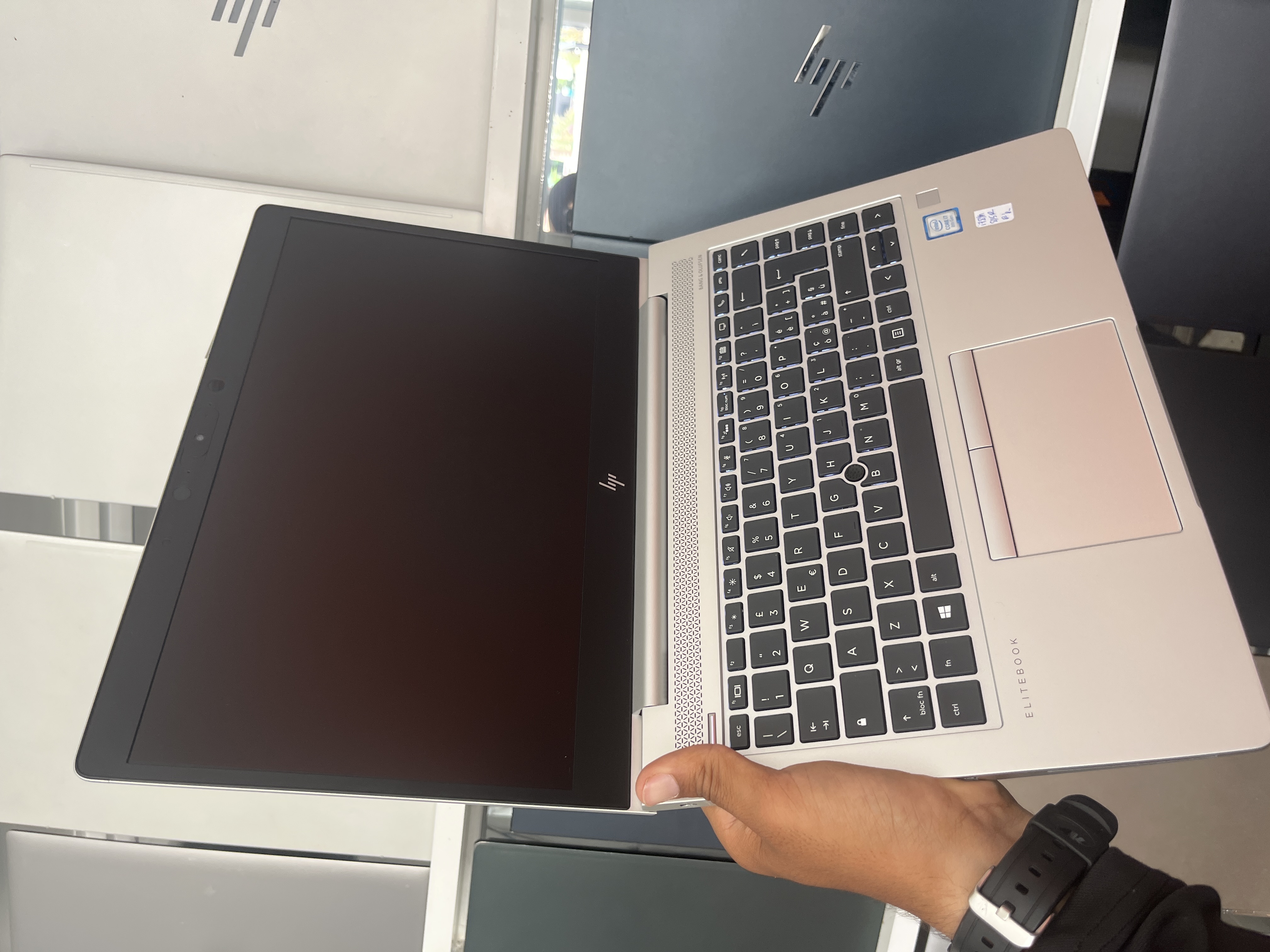 HP HP EliteBook 840 G6 - I7-8565U - 8GB - 512 - 14" - 74% (21Cy)