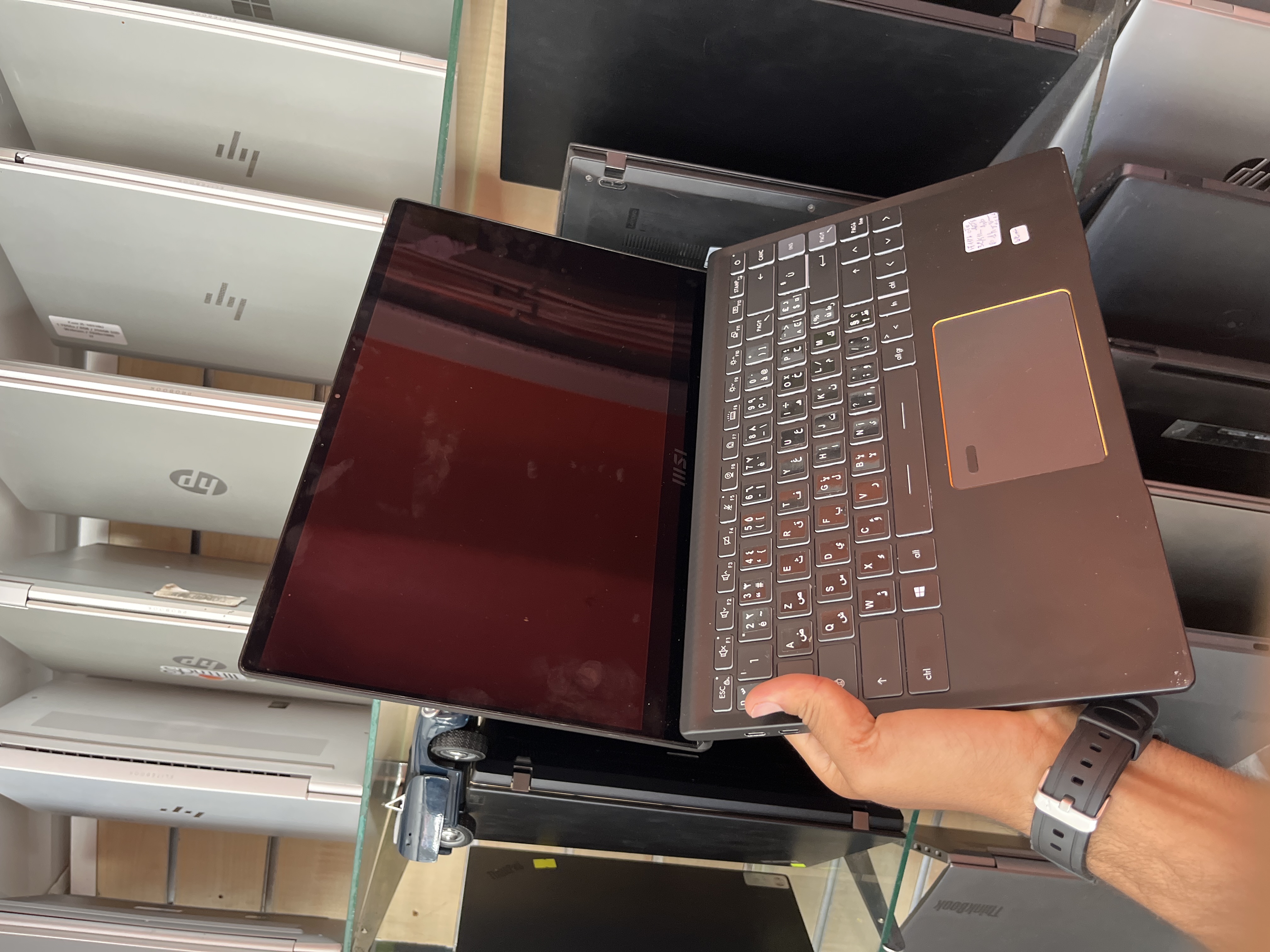 Micro-Star International Co., Ltd. Summit E14 A11SCST - I7-1185G7 - 32GB - 512 - 14" (tactile) - GeForce GTX 1650 Ti with Max-Q Design / 44%